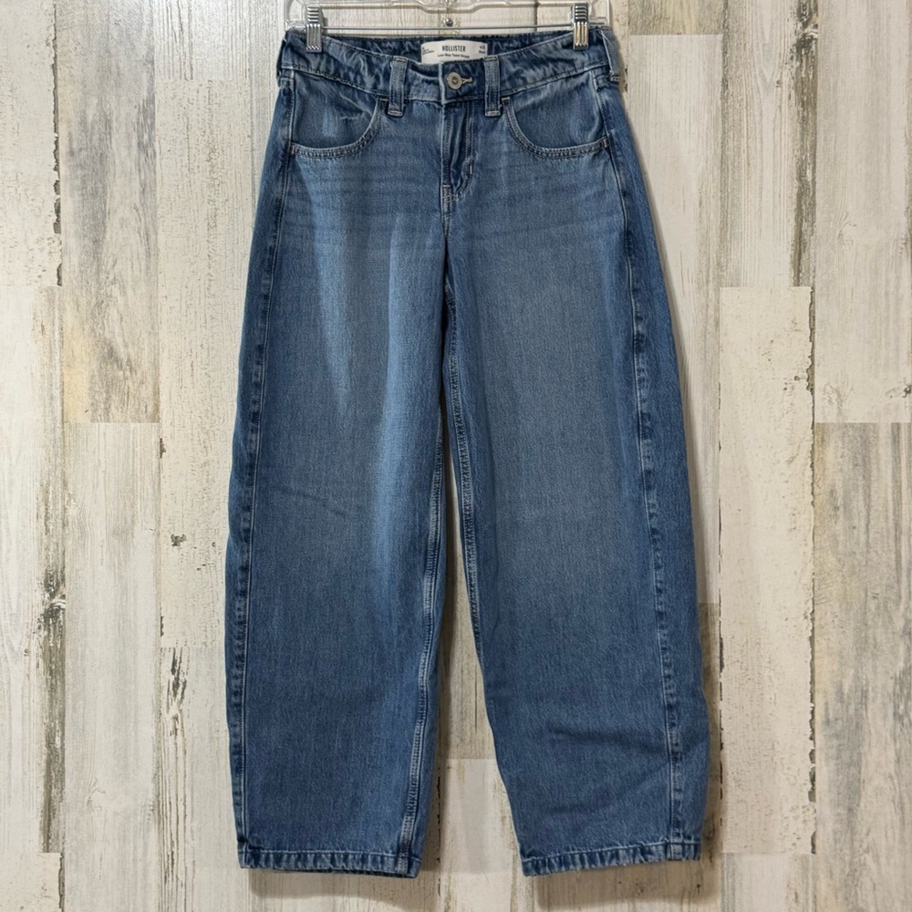 Hollister Women's Wide Leg Tapered Ankle Blue Jeans 25 Short